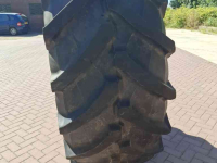 Räder, Reifen, Felgen & Distanzringe Trelleborg 710/70 r42 tm900