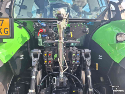 Schlepper / Traktor Deutz-Fahr Agrotron 6165 TTV