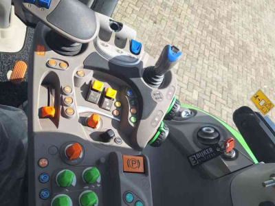 Schlepper / Traktor Deutz-Fahr Agrotron 6165 TTV
