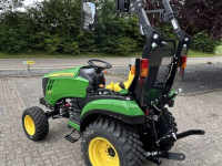Obsttraktor John Deere 2026R