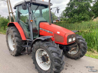 Schlepper / Traktor Massey Ferguson 4235