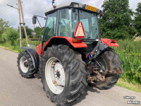 Schlepper / Traktor Massey Ferguson 4235