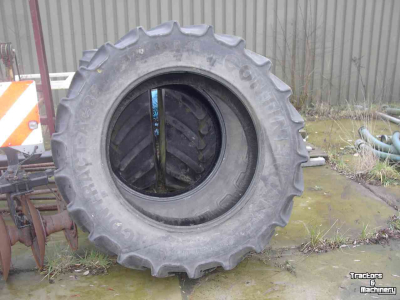 Räder, Reifen, Felgen & Distanzringe Continental AC 85  420/85 x 38