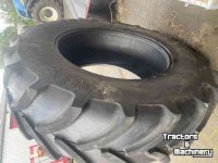 Räder, Reifen, Felgen & Distanzringe Vredestein 520x85R38 traction