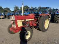 Schlepper / Traktor Case 744