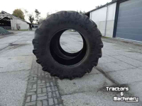 Räder, Reifen, Felgen & Distanzringe Trelleborg 710/70R38