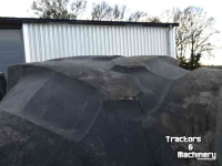 Räder, Reifen, Felgen & Distanzringe Trelleborg 710/70R38