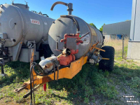 Gülletankwagen / Güllefässer Veenhuis 6800 liter mesttank watertank