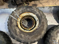 Räder, Reifen, Felgen & Distanzringe Michelin 13.00r20 (14.75/80r20)