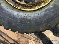 Räder, Reifen, Felgen & Distanzringe Michelin 13.00r20 (14.75/80r20)