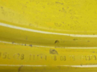 Räder, Reifen, Felgen & Distanzringe John Deere Velgen 15x28 Titan vast