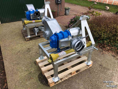 Güllepumpe  Bomik 180 M3 met stenenvanger