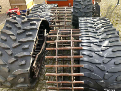 Raupen und Laufwerke Soucy Track 80 cm A bij 63 cm V