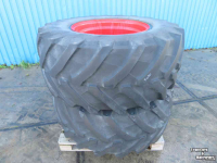 Räder, Reifen, Felgen & Distanzringe Pirelli 600/65R28 op Fendt velgen 10 gaats
