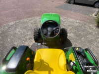 Obsttraktor John Deere 3038E