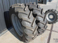 Räder, Reifen, Felgen & Distanzringe BKT 340/85R28 Agrimax RT855 trekkerbanden tractorbanden wielen/velgen