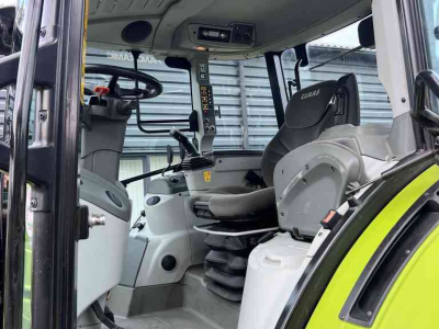 Schlepper / Traktor Claas Arion 430