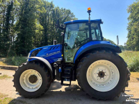 Schlepper / Traktor New Holland T5 120 EC