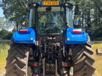 Schlepper / Traktor New Holland T5 120 EC