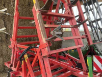 Grubber Evers Welsch 23 tands hydr. opklapbaar met rollen