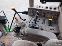 Schlepper / Traktor John Deere 6130M +frontlader