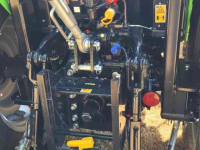 Schlepper / Traktor Deutz-Fahr 4070 E GS   ( powershutle en powershift )