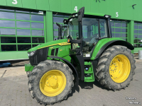 Schlepper / Traktor John Deere 6M 125