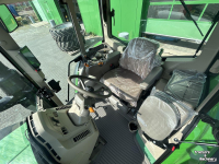 Schlepper / Traktor John Deere 6M 125