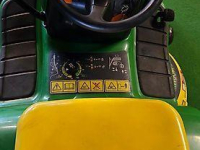 Aufsitzrasenmäher John Deere LT155