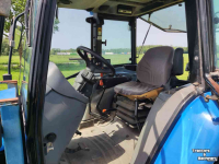 Schlepper / Traktor New Holland TL90