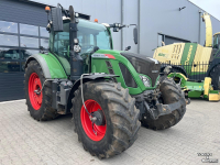 Schlepper / Traktor Fendt 724 S4