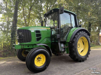 Schlepper / Traktor John Deere 6130
