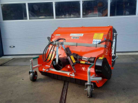 Rasenbelüfter Kubota Koala 1200 klepelmaaier- vertikuteermachine   verticuteer peruzzo- kubota