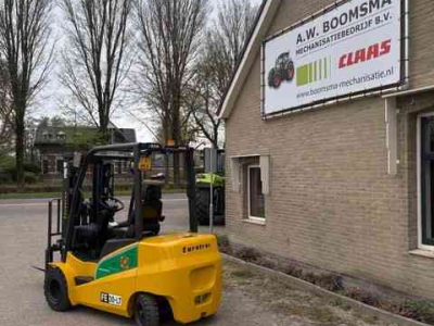 Gabelstapler Eurotrac FE 30 LT