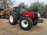 Schlepper / Traktor Valtra 8950