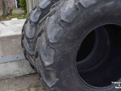 Räder, Reifen, Felgen & Distanzringe Mitas 600/65r28