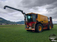 Selbstfahrende Gülletankwagen Vredo VT3936