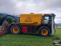 Selbstfahrende Gülletankwagen Vredo VT3936