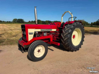 Schlepper / Traktor International 946