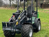 Teleskopradlader Pitbull X27-50E