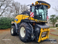 Feldhäcksler New Holland FR 920 hakselaar