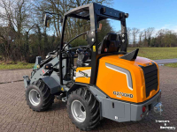 Radlader Giant G2700HD