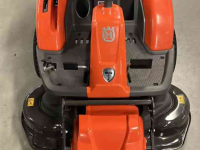 Aufsitzrasenmäher Husqvarna R214