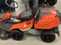 Aufsitzrasenmäher Husqvarna R214