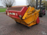 Kehrmaschine STH gazonveegmachine