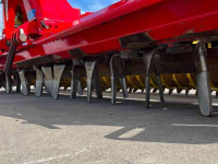 Kreiselegge Pottinger Lion 402
