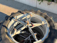 Räder, Reifen, Felgen & Distanzringe Michelin 14.9x38