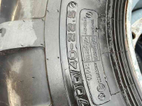 Räder, Reifen, Felgen & Distanzringe  700/40R22.5
