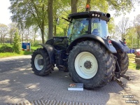 Schlepper / Traktor Valtra S 353