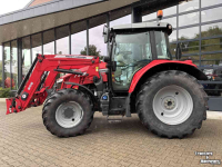 Schlepper / Traktor Massey Ferguson 5711 SL Dyna- 4 Efficiënt met voorlader